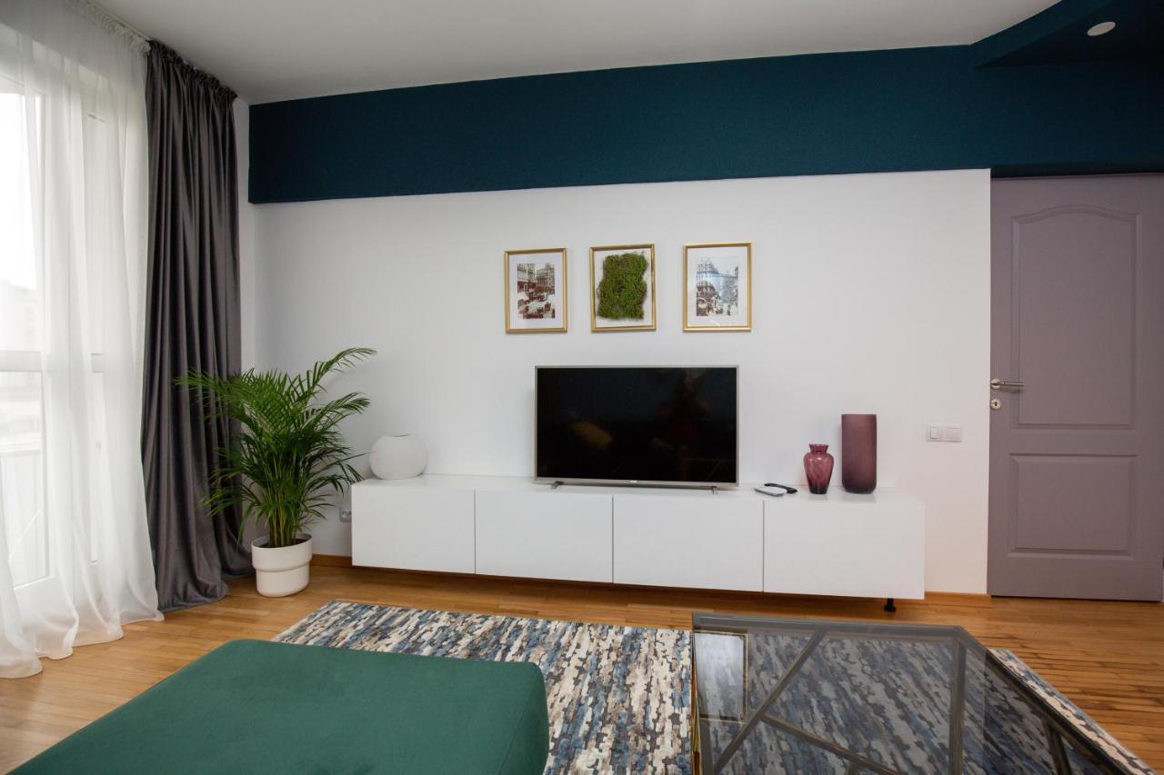 Metropole Apartments Royal Ateneum Bukares Bagian luar foto